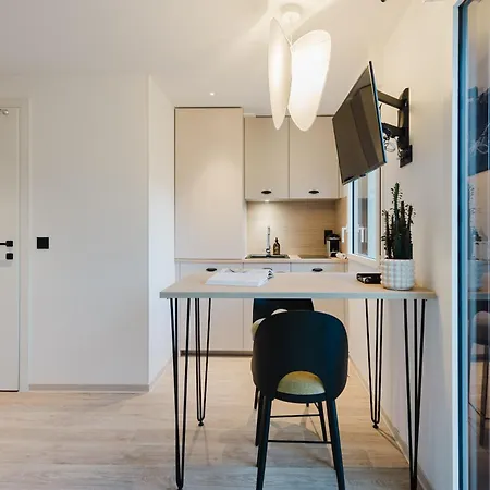 Aparthotel Neostelia *