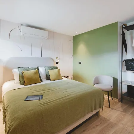 Aparthotel Neostelia