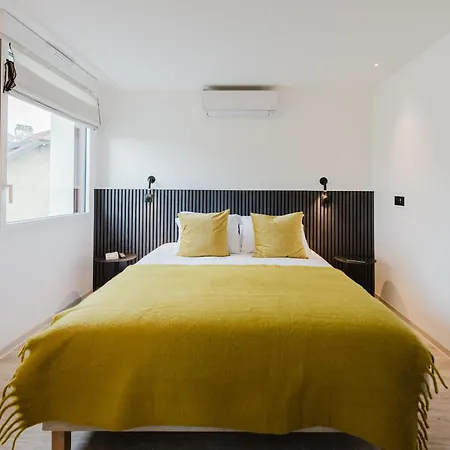 Neostelia Aparthotel
