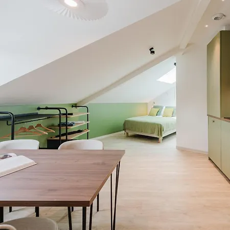 Neostelia Annecy