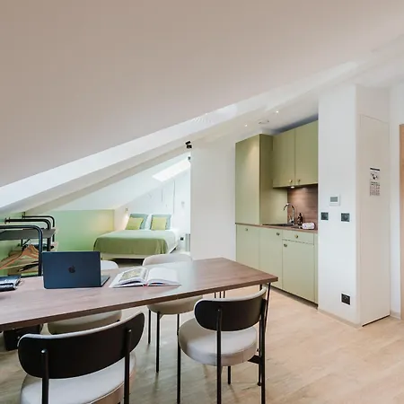 Neostelia 3* Annecy