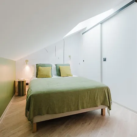 Neostelia Apartahotel 3*