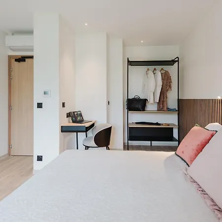 Neostelia شقة فندقية آنسي