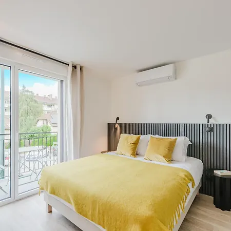 Aparthotel Neostelia *